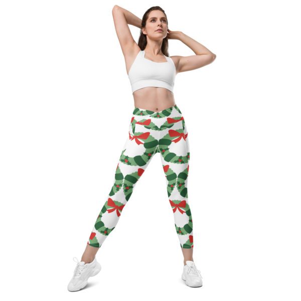 Model for Christmas Wreath Yoga leggings.
